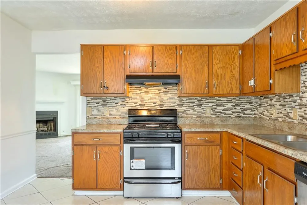 502 Harbor Lake Court Marietta, GA 30066