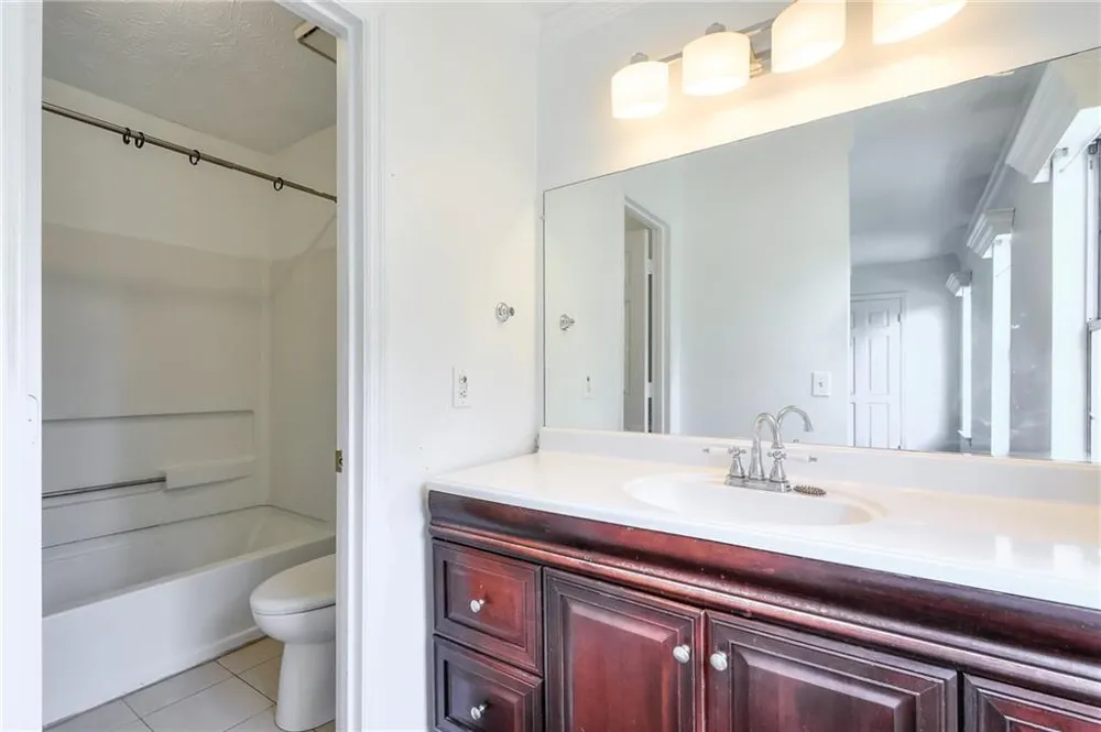 502 Harbor Lake Court Marietta, GA 30066