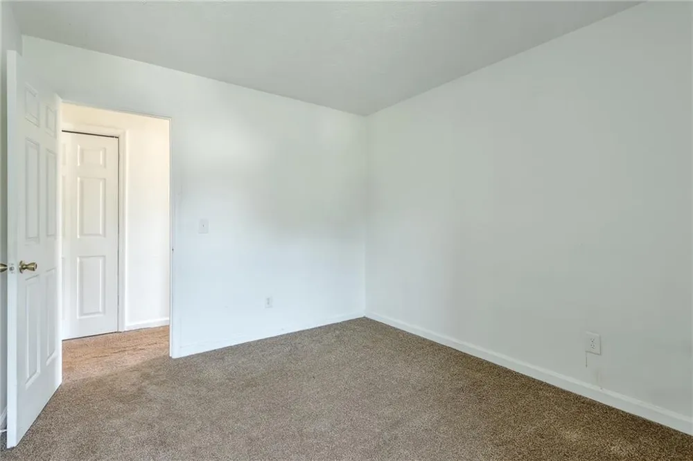 502 Harbor Lake Court Marietta, GA 30066