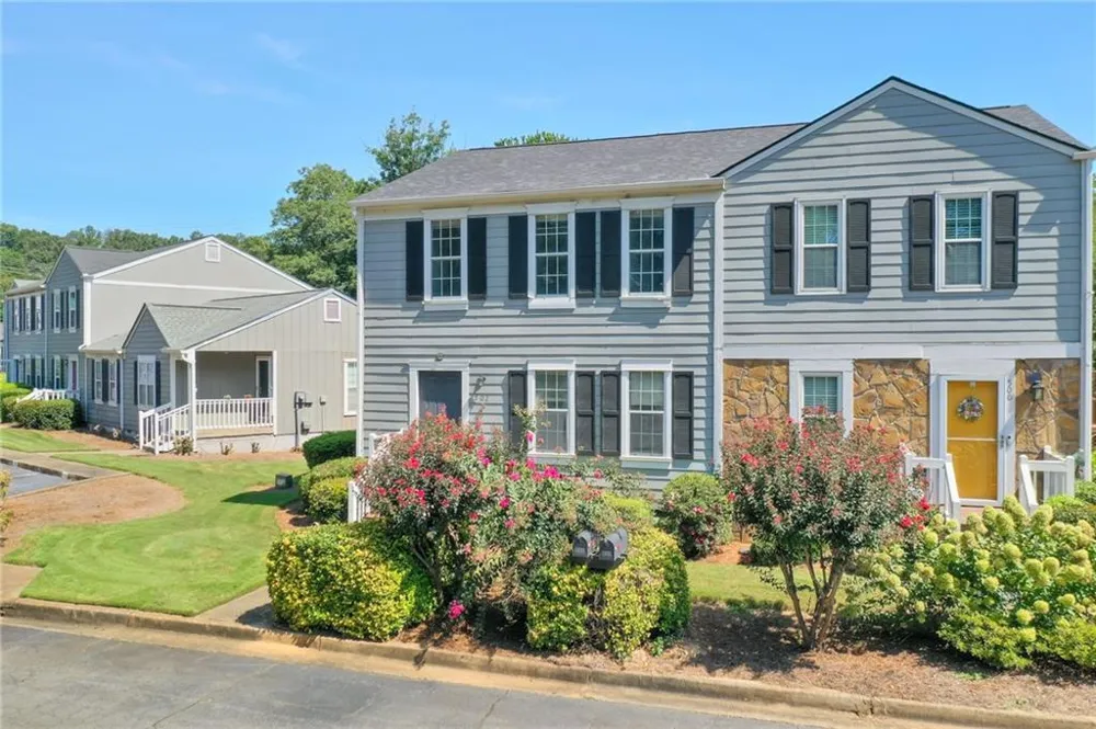 502 Harbor Lake Court Marietta, GA 30066