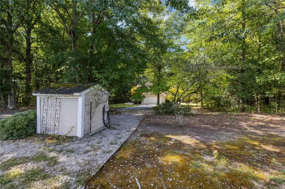 1064 Chappell Mill Road Milner, GA 30257