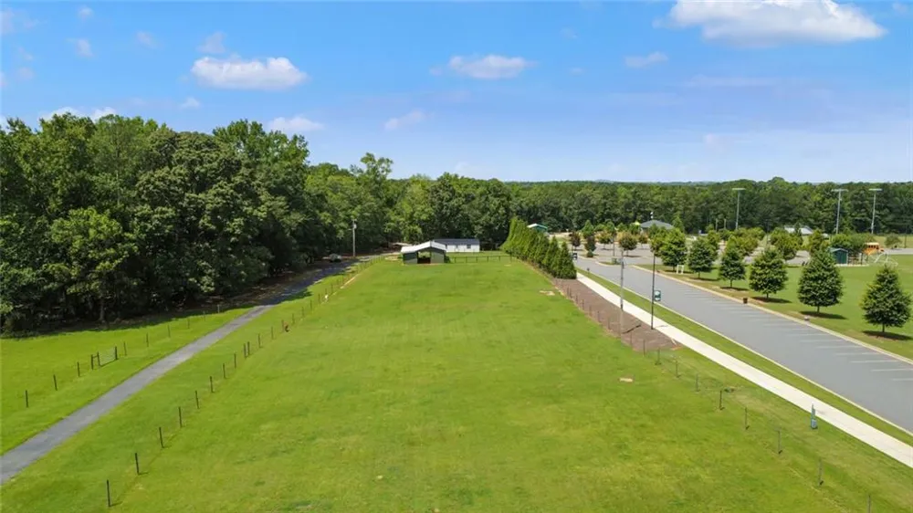 1064 Chappell Mill Road Milner, GA 30257