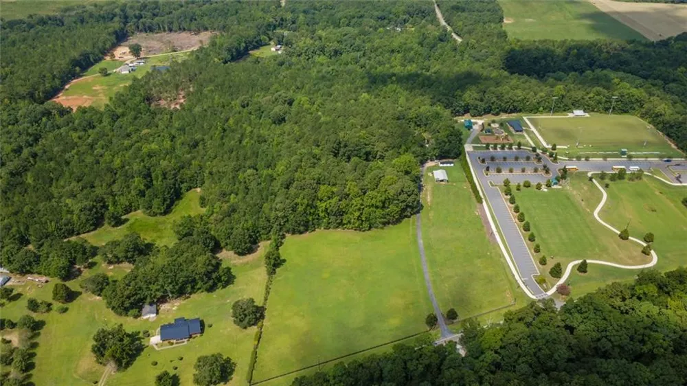 1064 Chappell Mill Road Milner, GA 30257