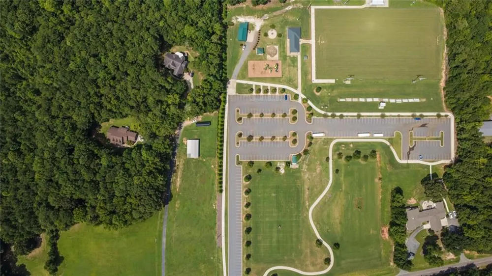 1064 Chappell Mill Road Milner, GA 30257