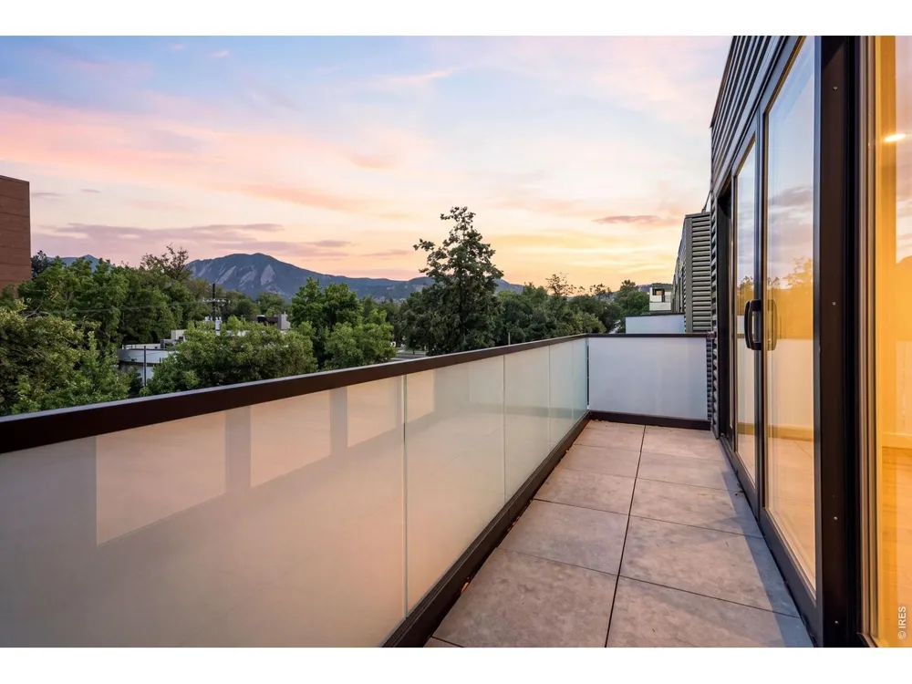 2467 Walnut Street Boulder, CO 80302