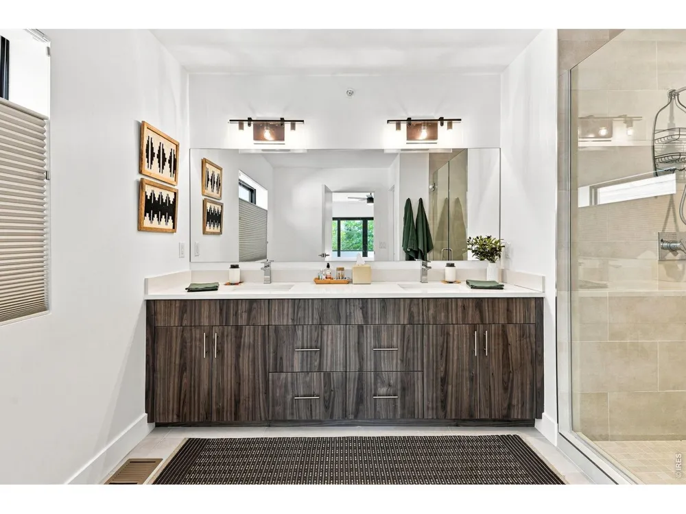 2467 Walnut Street Boulder, CO 80302