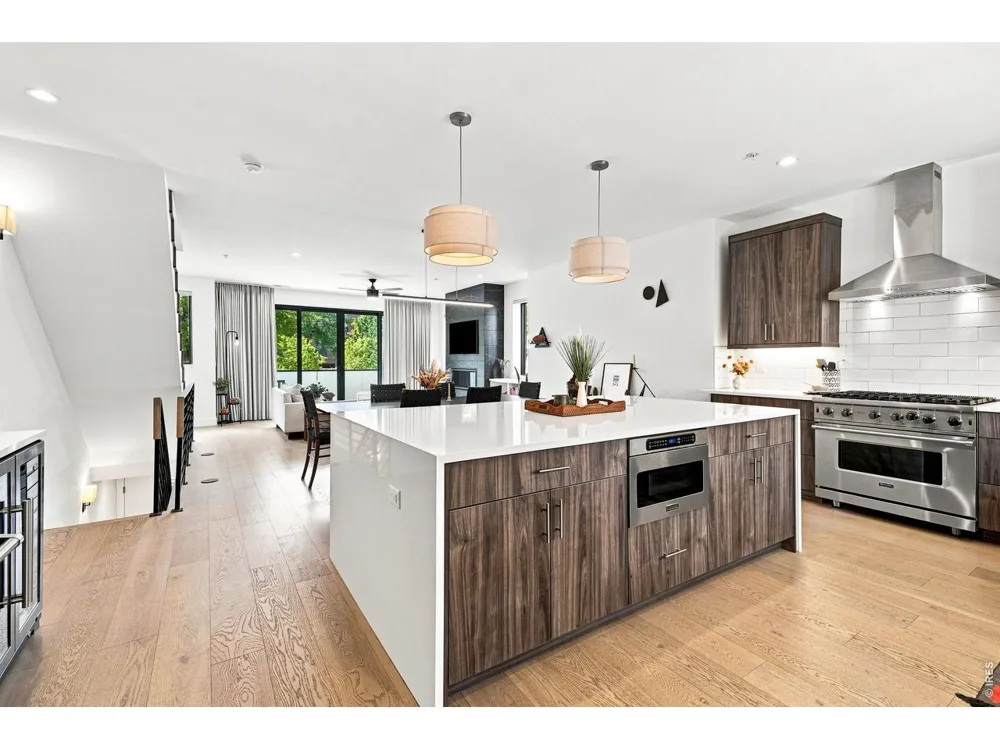 2467 Walnut Street Boulder, CO 80302