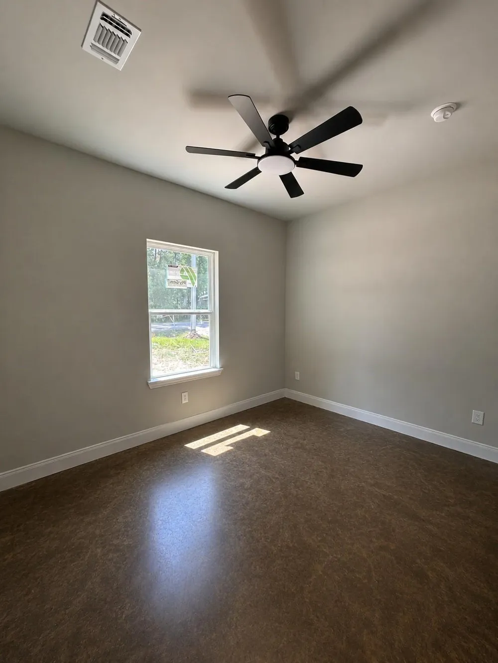 15506 Arrowhead Loop W Willis, TX 77378