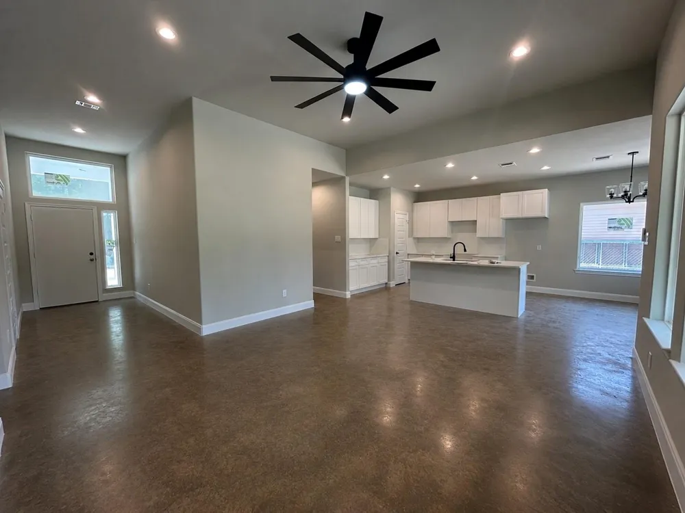 15506 Arrowhead Loop W Willis, TX 77378