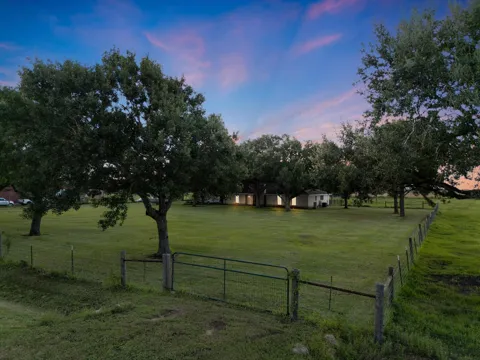 6007 Kimisu Lane