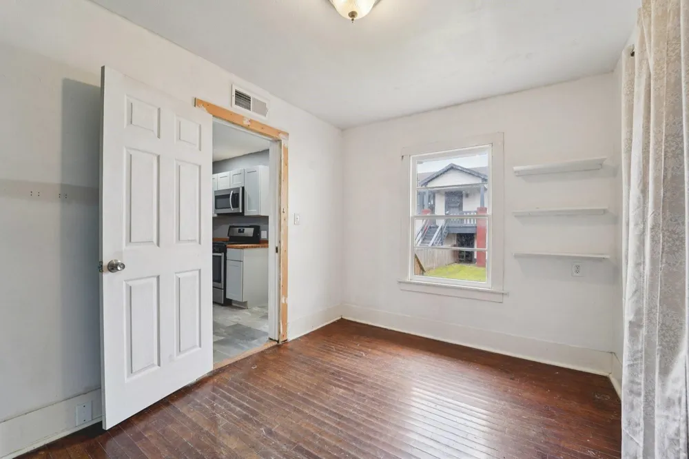 5224 Bernardo De Galvez #A Galveston, TX 77551