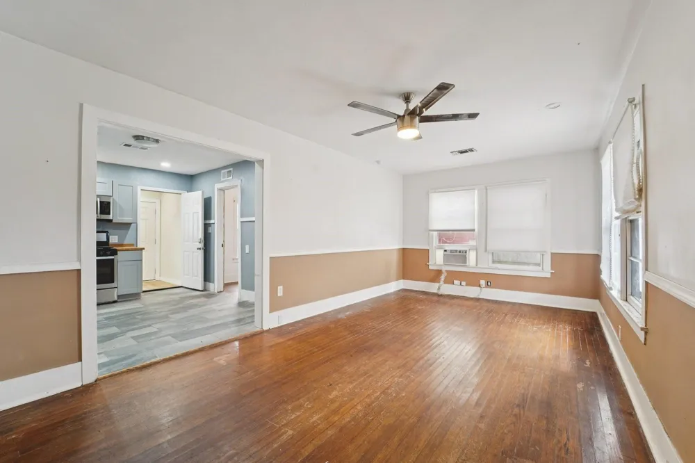 5224 Bernardo De Galvez #A Galveston, TX 77551