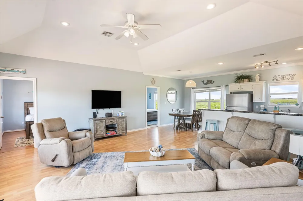 3233 Castle Drive Crystal Beach, TX 77650