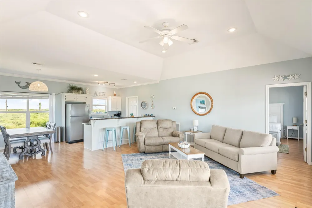 3233 Castle Drive Crystal Beach, TX 77650