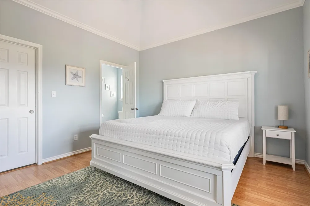 3233 Castle Drive Crystal Beach, TX 77650