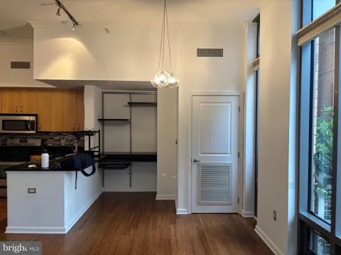 440 L STREET NW #114