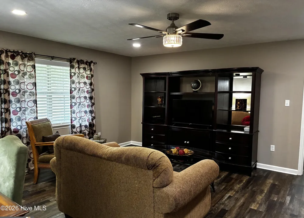 651 Beulah Lane Thomson, GA 30824