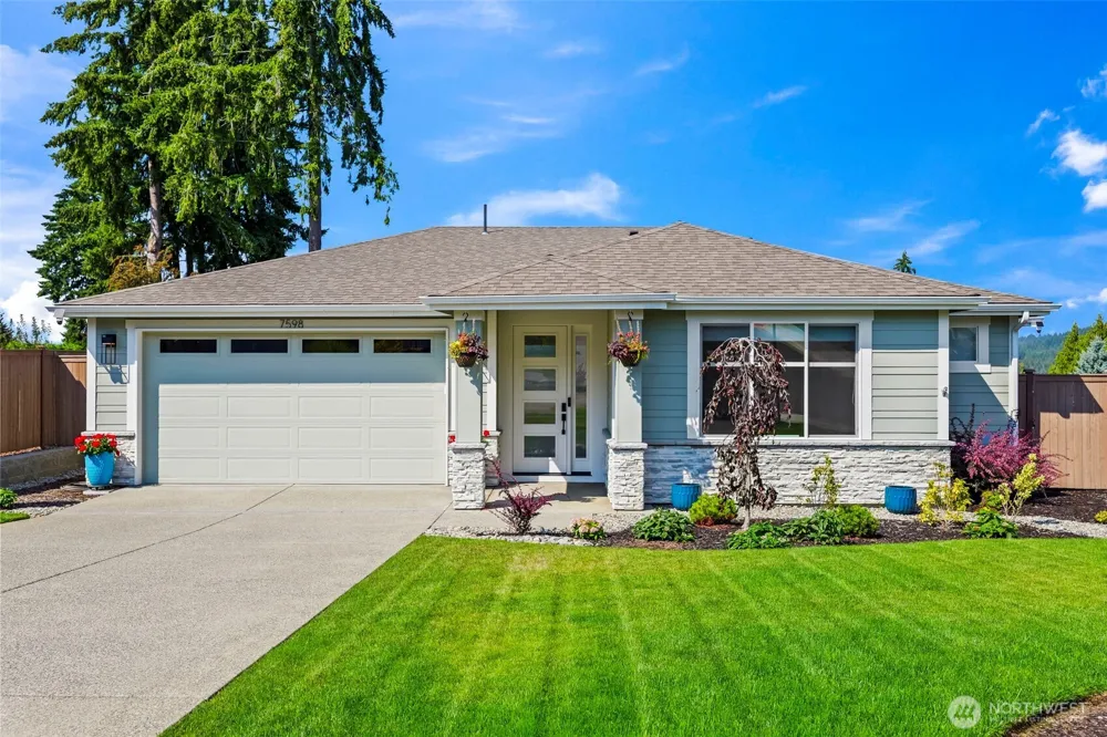 7598 Sandin Lane Gig Harbor, WA 98335