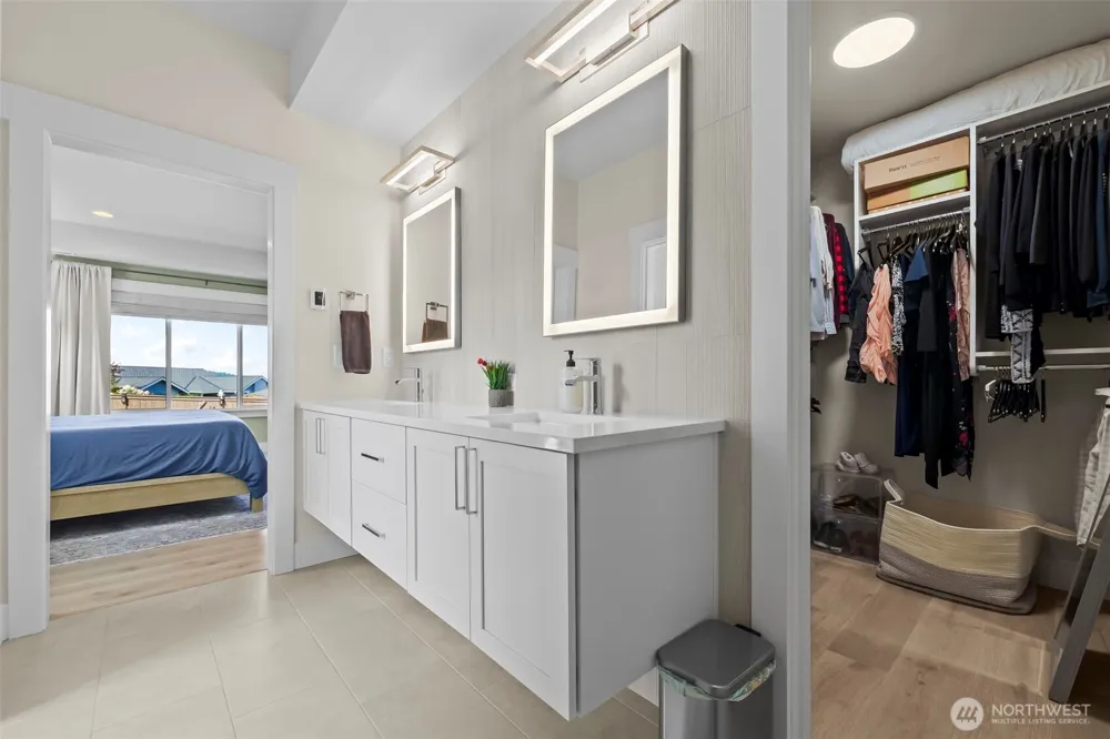 7598 Sandin Lane Gig Harbor, WA 98335