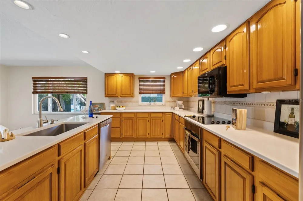 5865 TERN DRIVE New Port Richey, FL 34652