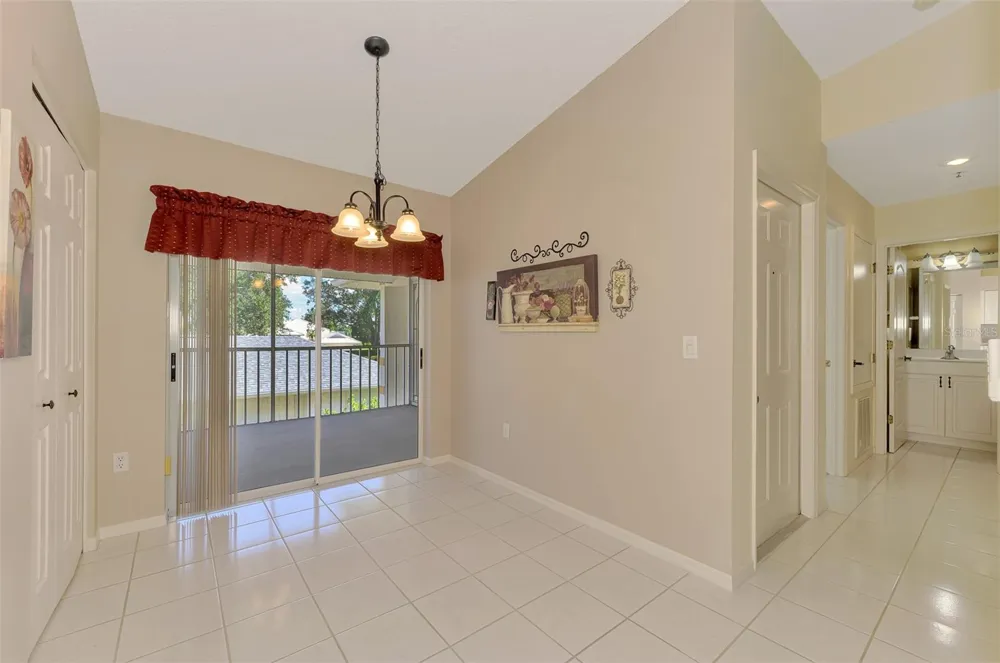 6904 DREWRYS BLUFF #807 Bradenton, FL 34203