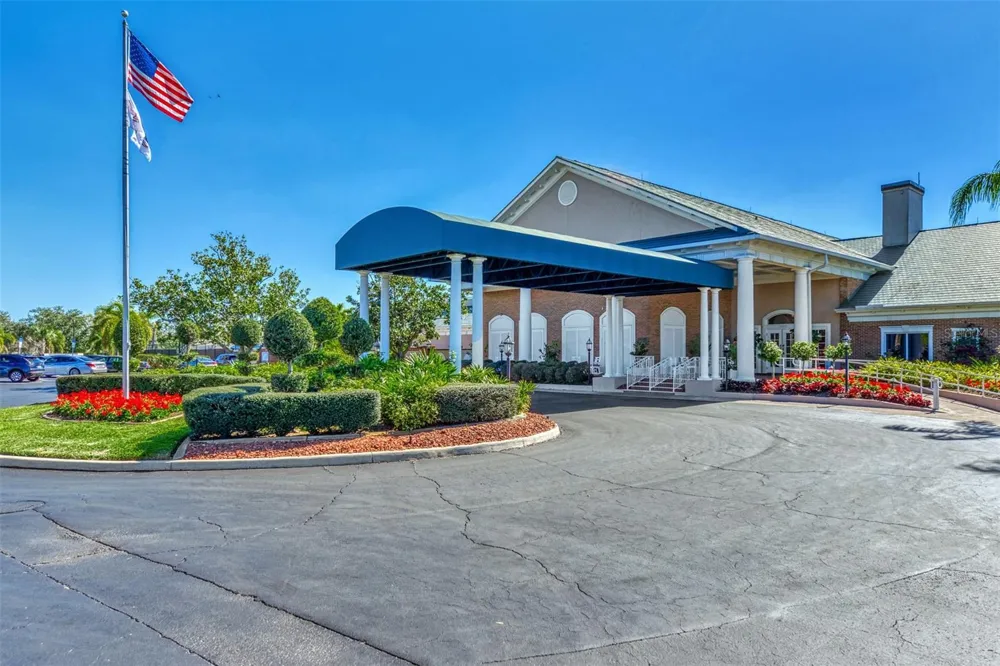 6904 DREWRYS BLUFF #807 Bradenton, FL 34203