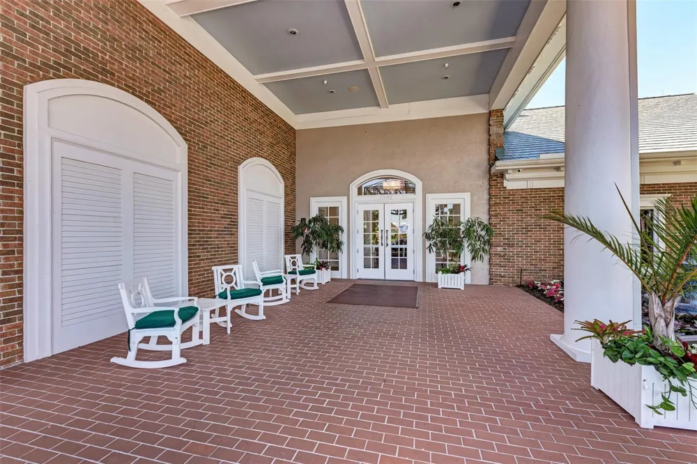 6904 DREWRYS BLUFF #807 Bradenton, FL 34203