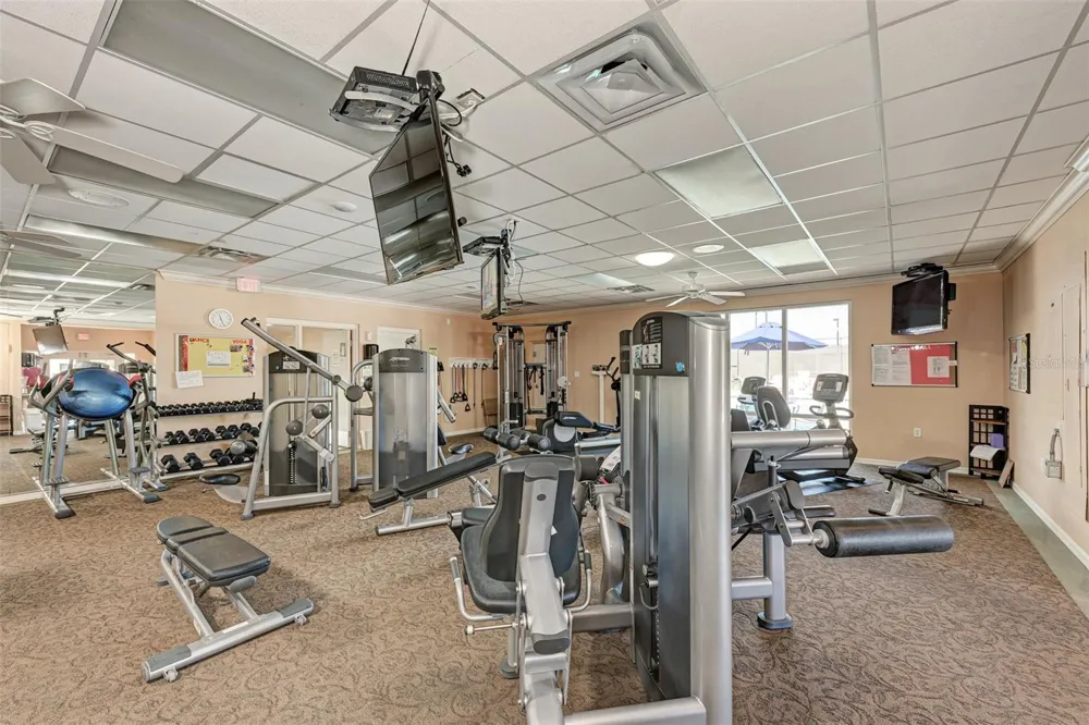 6904 DREWRYS BLUFF #807 Bradenton, FL 34203