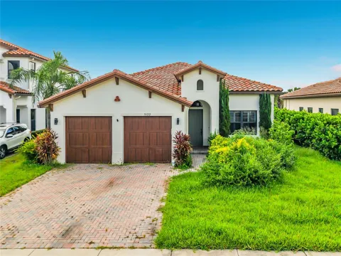 5122 MONZA COURT