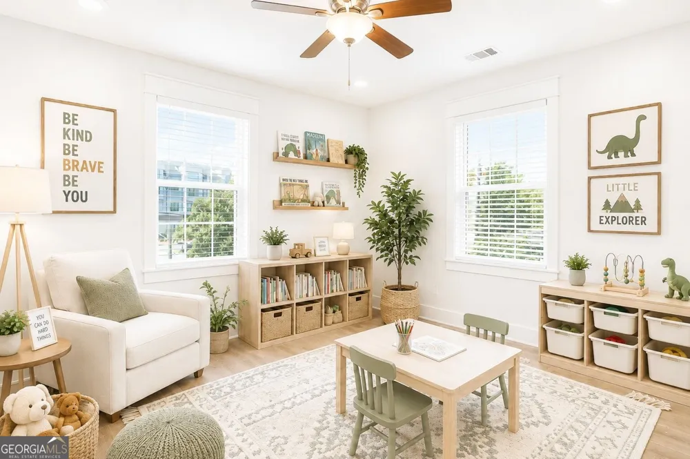 615 E 38th ST Savannah, GA 31401
