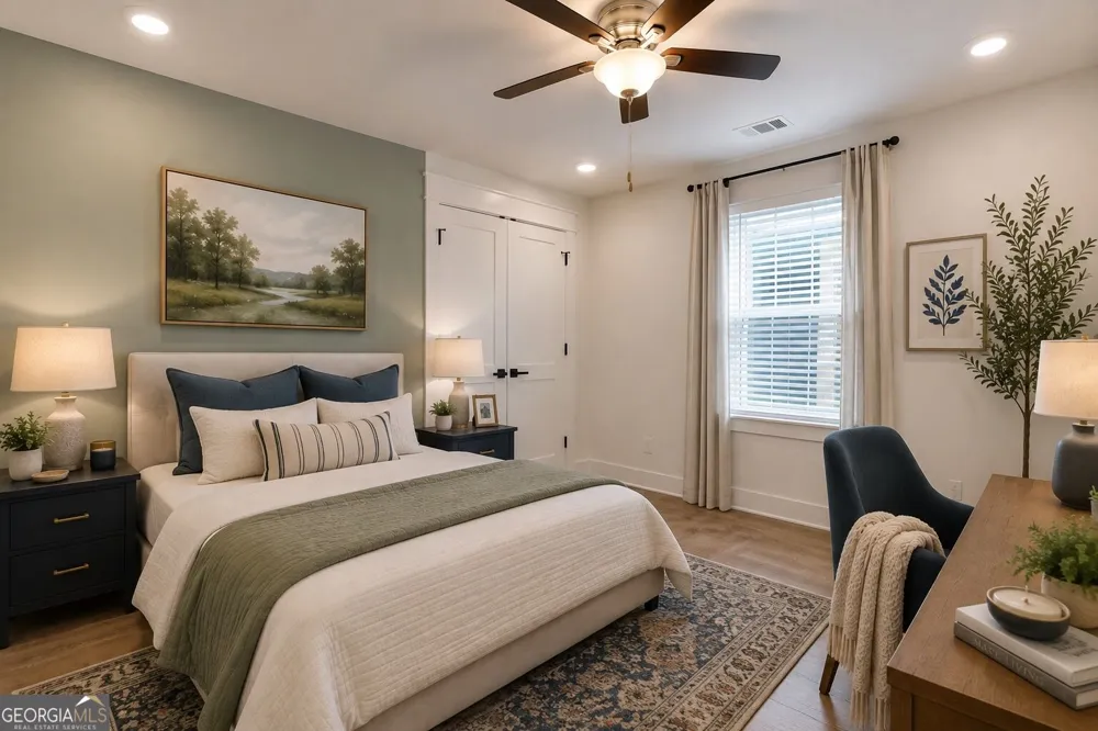 615 E 38th ST Savannah, GA 31401