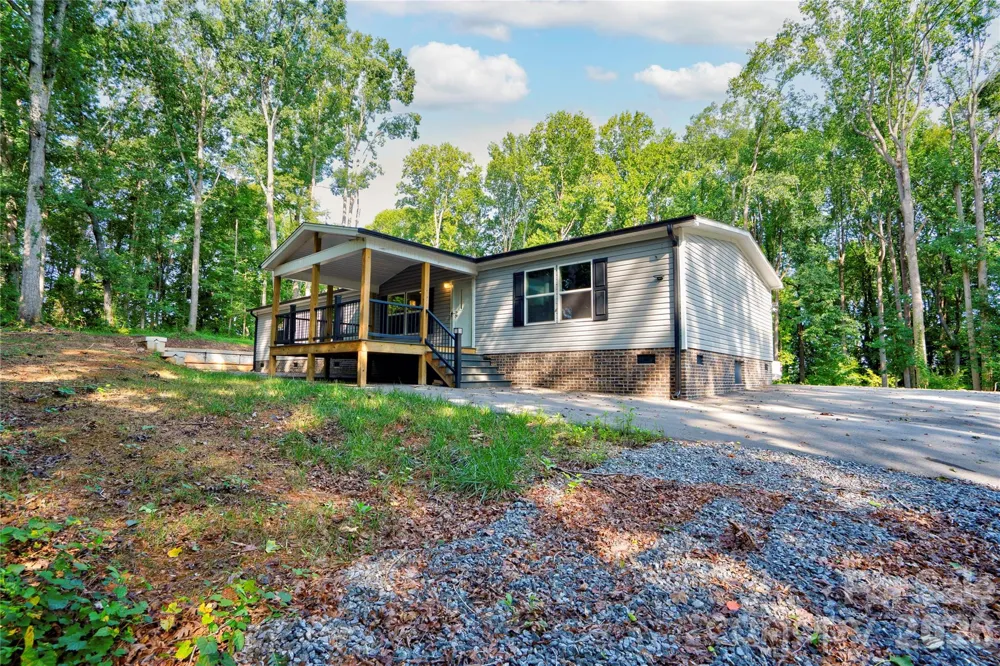737 Pleasantdale Drive Shelby, NC 28150