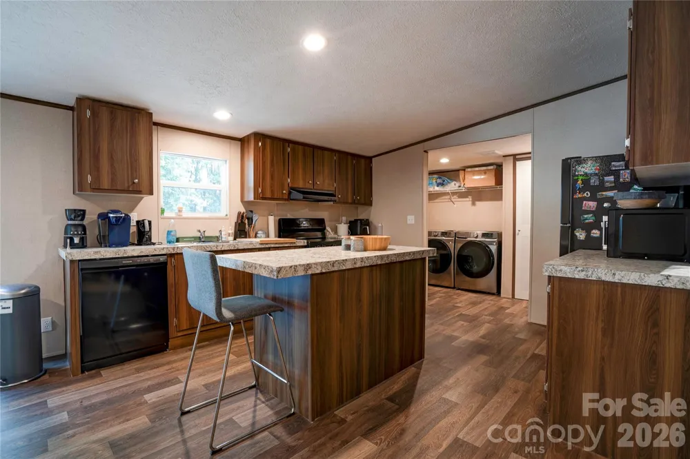 737 Pleasantdale Drive Shelby, NC 28150