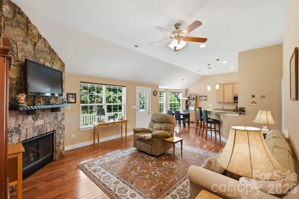 107 E Vista View Place Mooresville, NC 28117