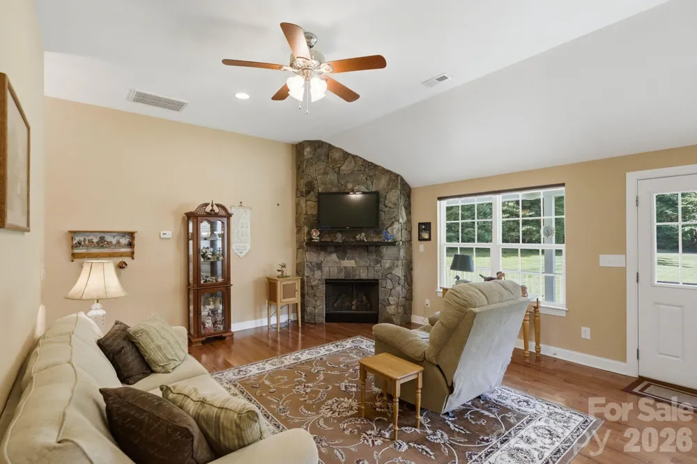 107 E Vista View Place Mooresville, NC 28117
