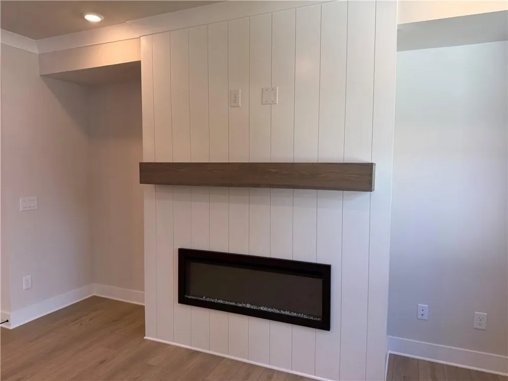 4222 Oak View Lane Gainesville, GA 30504
