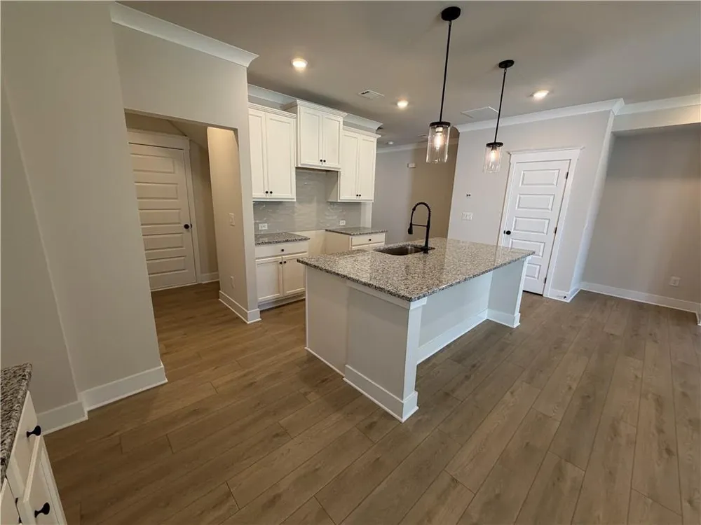 4222 Oak View Lane Gainesville, GA 30504