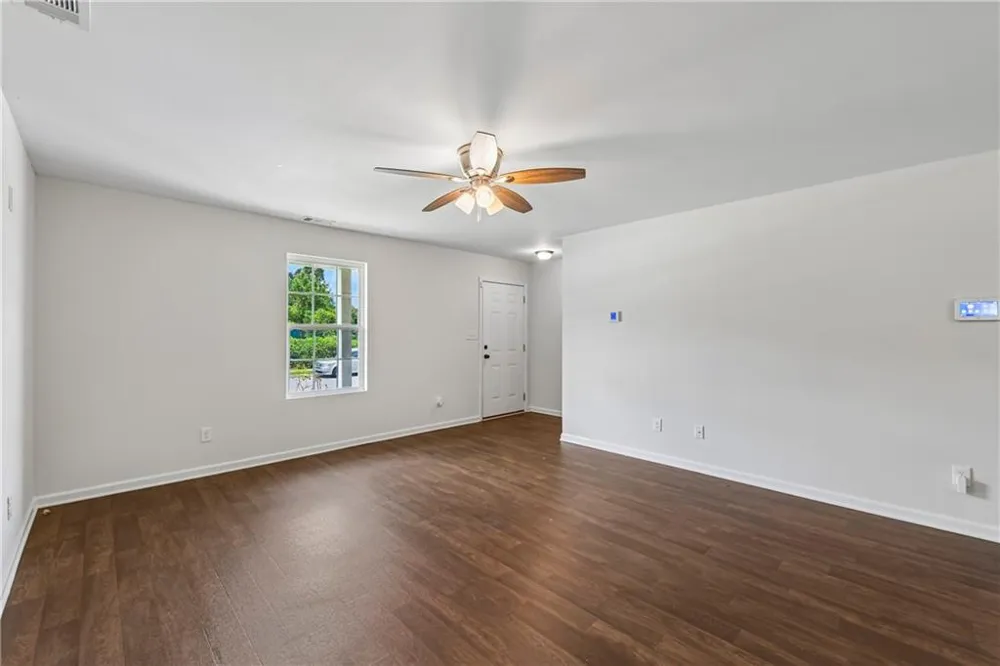2112 Rosemary Way Gainesville, GA 30507