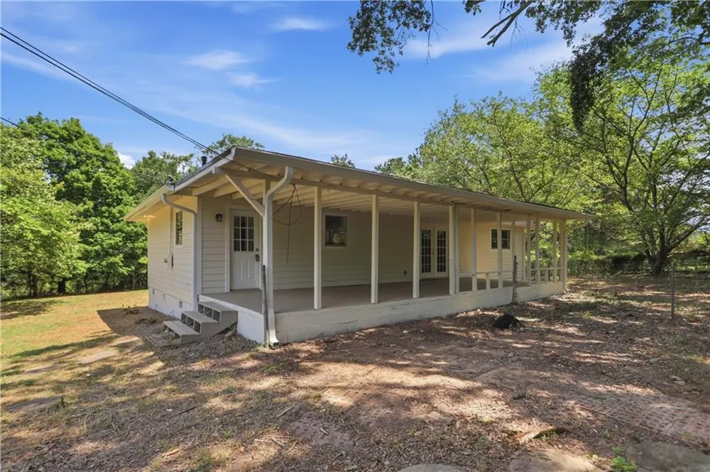 2001 Lietch Lane NE Conyers, GA 30012