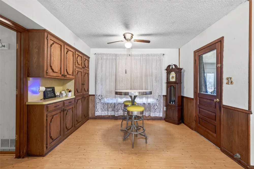 19399 State Highway 274 Kemp, TX 75143