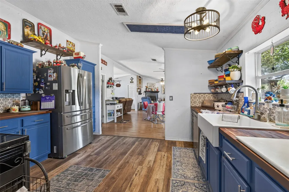 19399 State Highway 274 Kemp, TX 75143