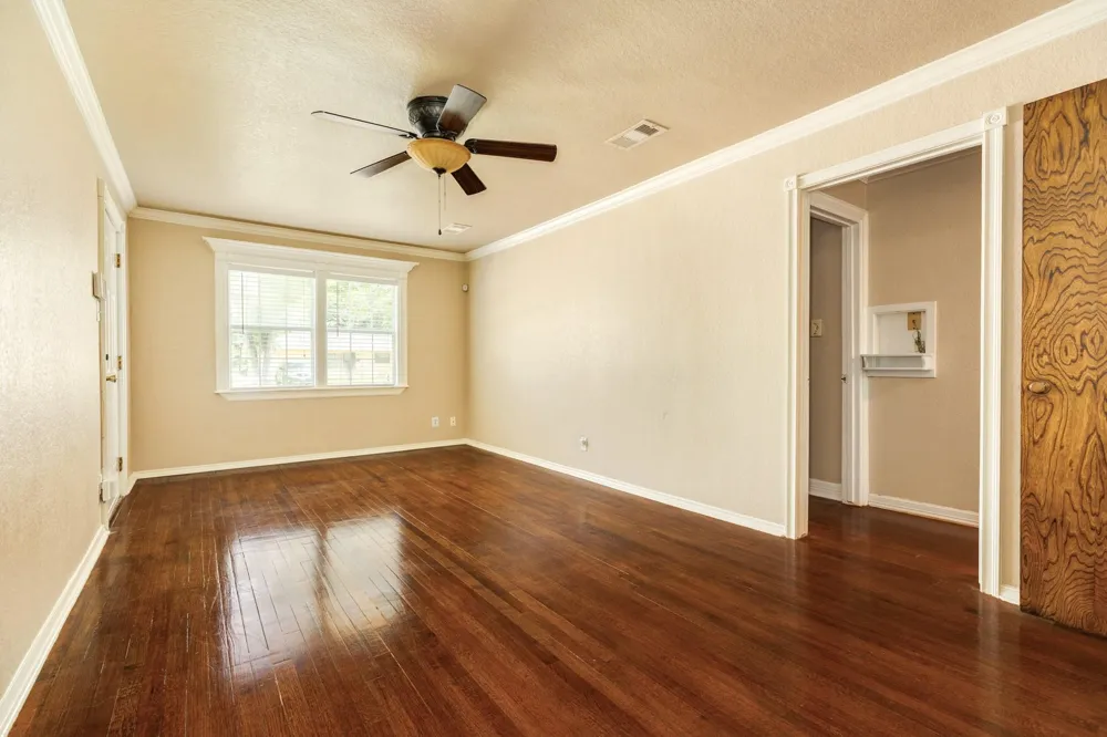 229 Caladium Street Lake Jackson, TX 77566