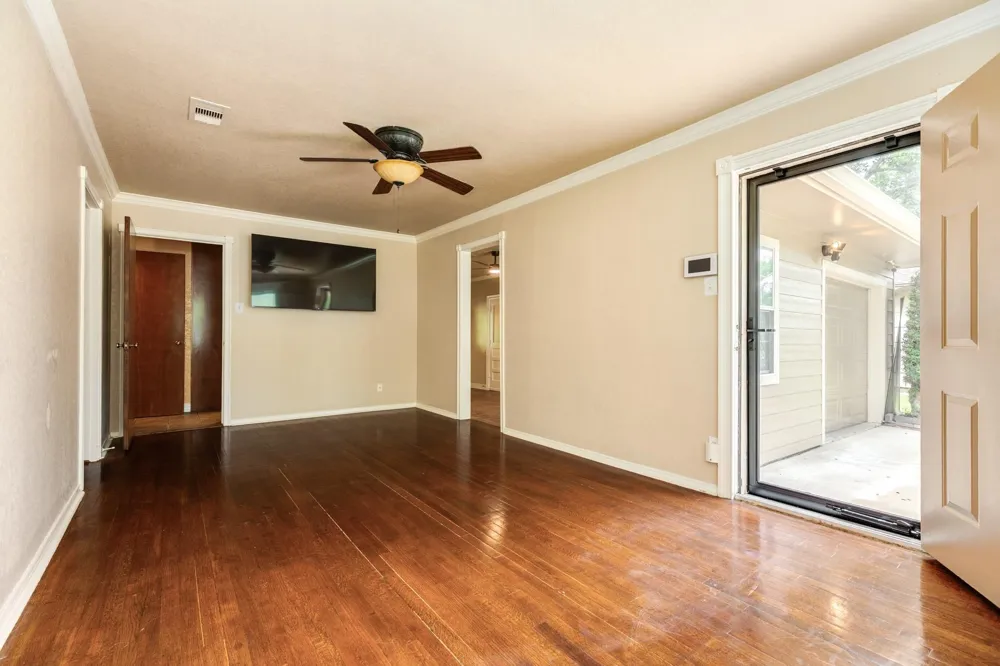 229 Caladium Street Lake Jackson, TX 77566