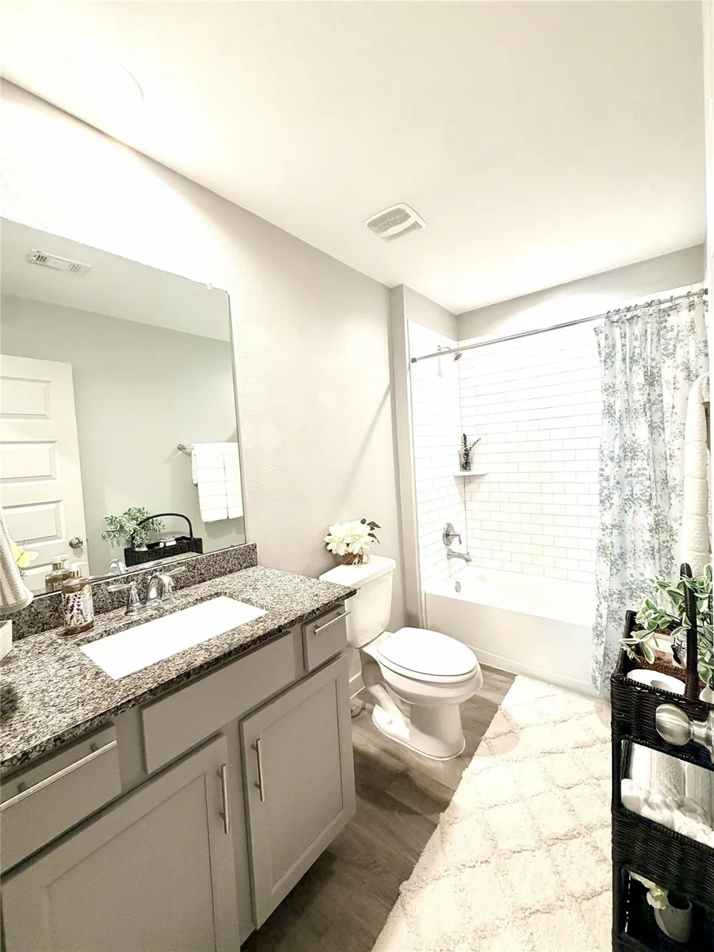 1514 Truckee River Drive Rosharon, TX 77583