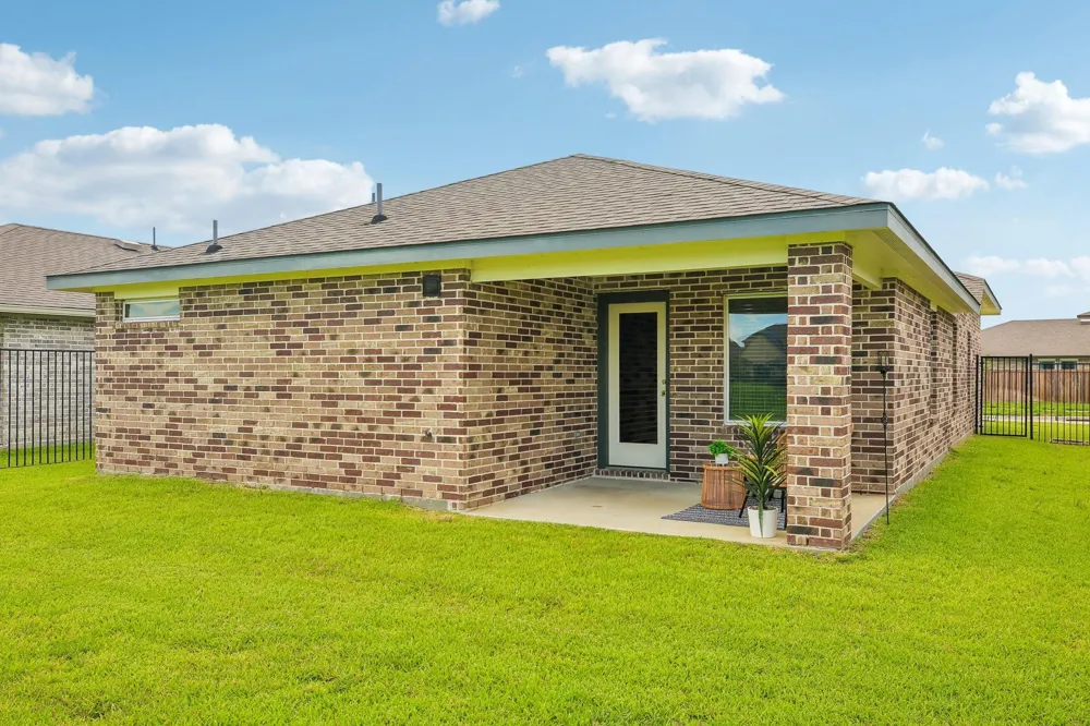 1514 Truckee River Drive Rosharon, TX 77583