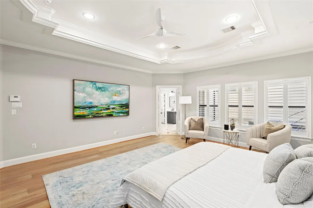 4440 Betty Street Bellaire, TX 77401