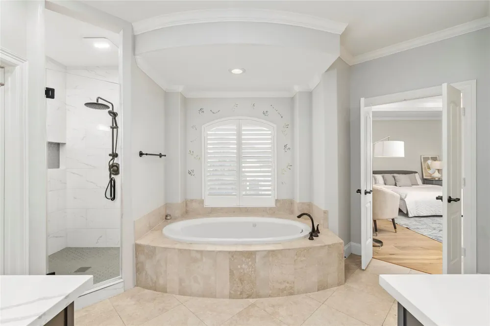 4440 Betty Street Bellaire, TX 77401