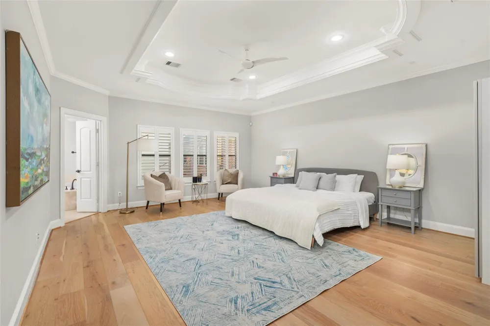 4440 Betty Street Bellaire, TX 77401