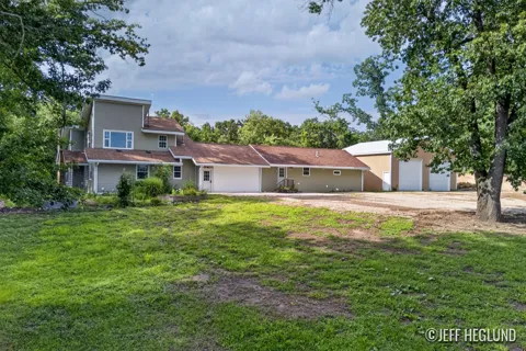 9310 Bluewater Highway