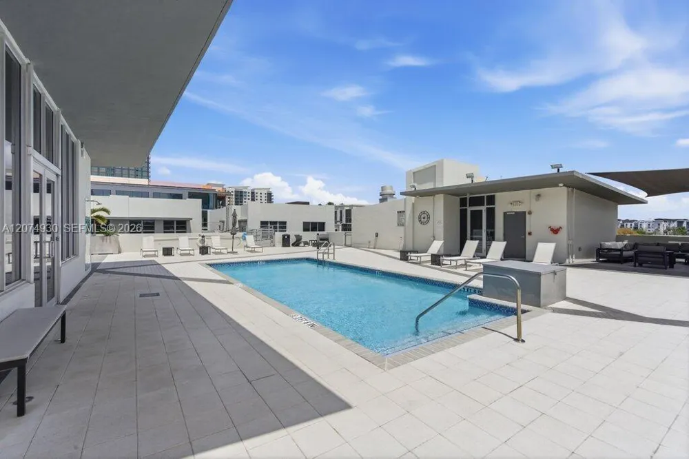 425 Andrews Ave #202 Fort Lauderdale, FL 33301
